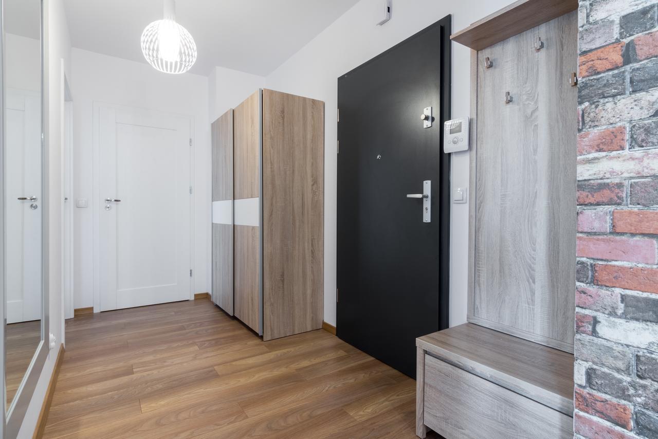 Wawrzynca Apartment With Parking Краков Экстерьер фото