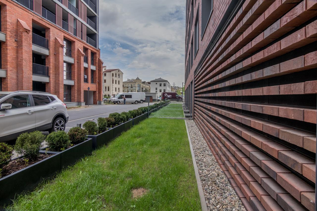Wawrzynca Apartment With Parking Краков Экстерьер фото